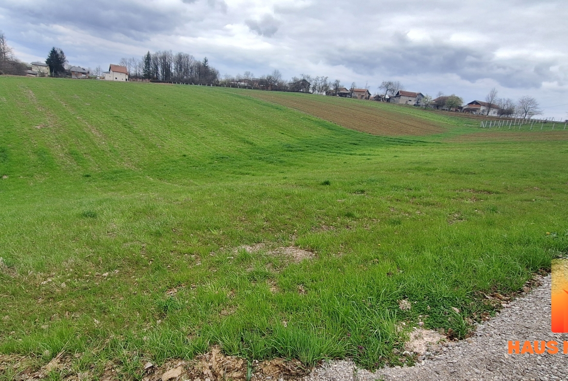 Zemljište pogodno za gradnju – 3000 m2 – Krčmarice