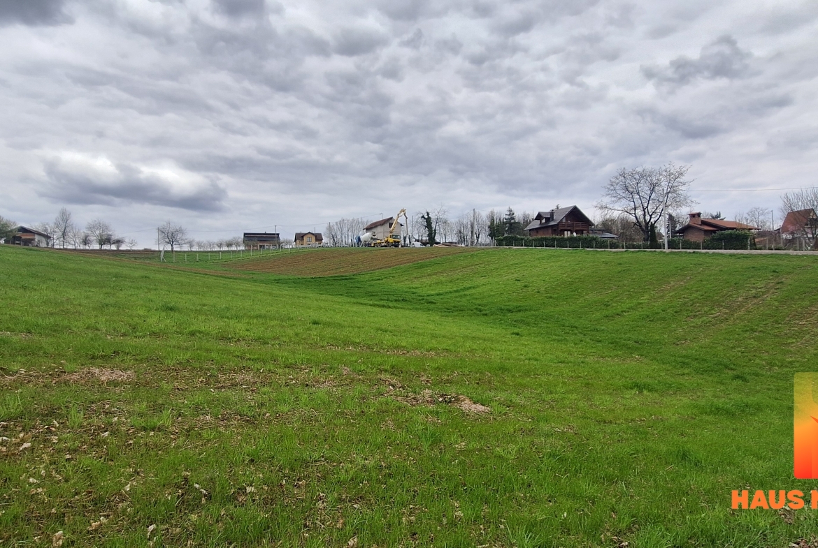 Zemljište pogodno za gradnju – 3000 m2 – Krčmarice