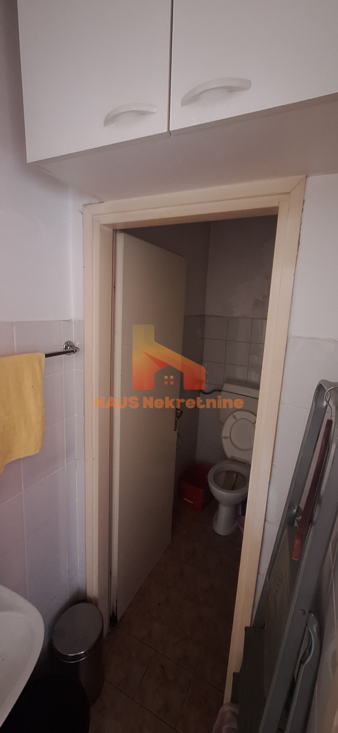 20260727_114200 Poslovni prostor sa izlogom – 15 m2 – Jevrejska