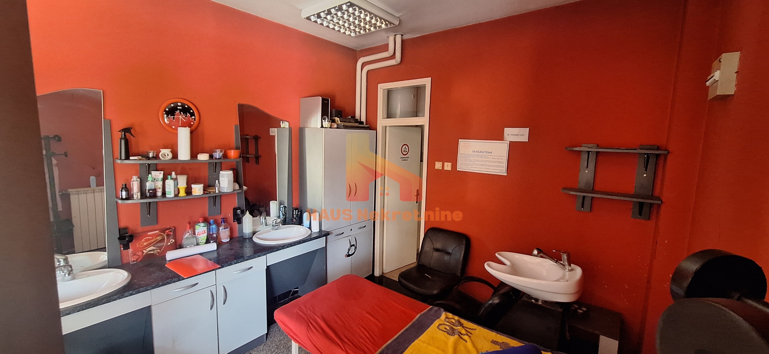20260727_114259 Poslovni prostor sa izlogom – 15 m2 – Jevrejska