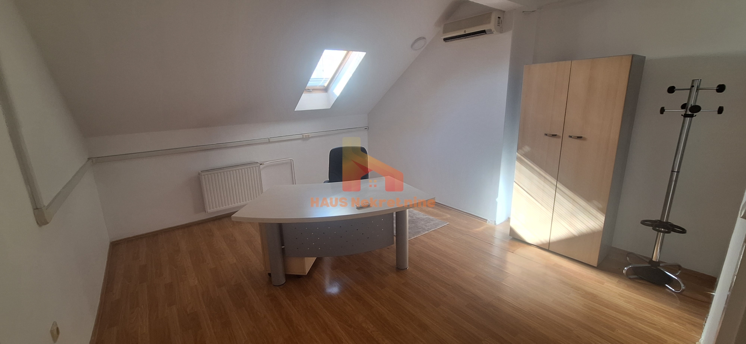 Poslovni prostor – 7 kancelarija – 210 m2 – Bana Milosavljevića