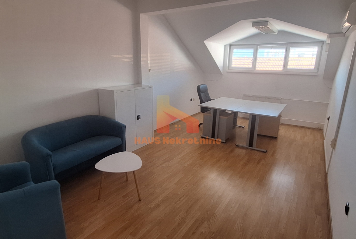 Poslovni prostor – 7 kancelarija – 210 m2 – Bana Milosavljevića