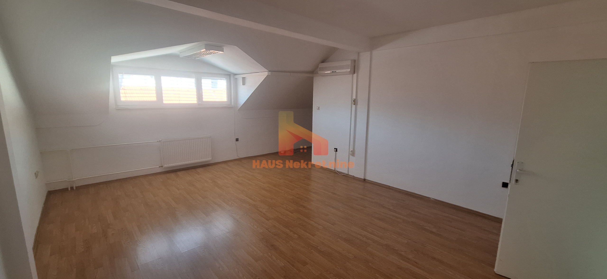 Poslovni prostor – 7 kancelarija – 210 m2 – Bana Milosavljevića