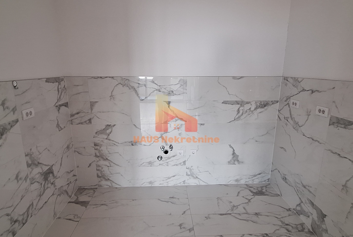 Stan za pravna lica – 92 m2 – 3 spavaće sobe – Petra Kočića