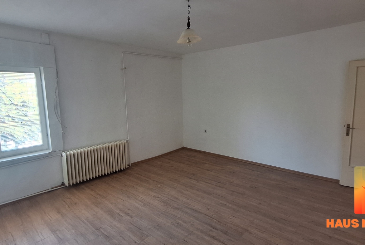 Trosoban stan sa parkingom i terasom – 68 m2 – Nikole Tesle