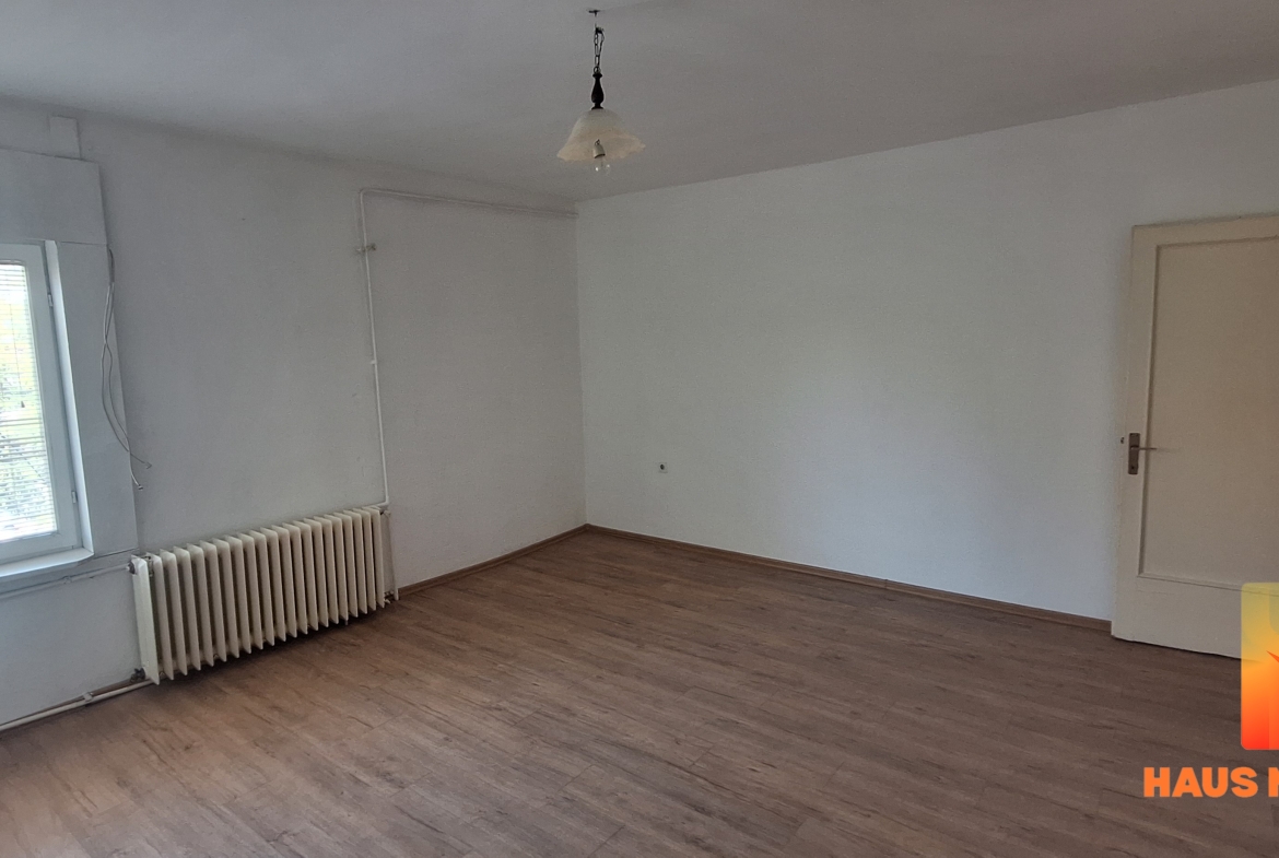 Trosoban stan sa parkingom i terasom – 68 m2 – Nikole Tesle