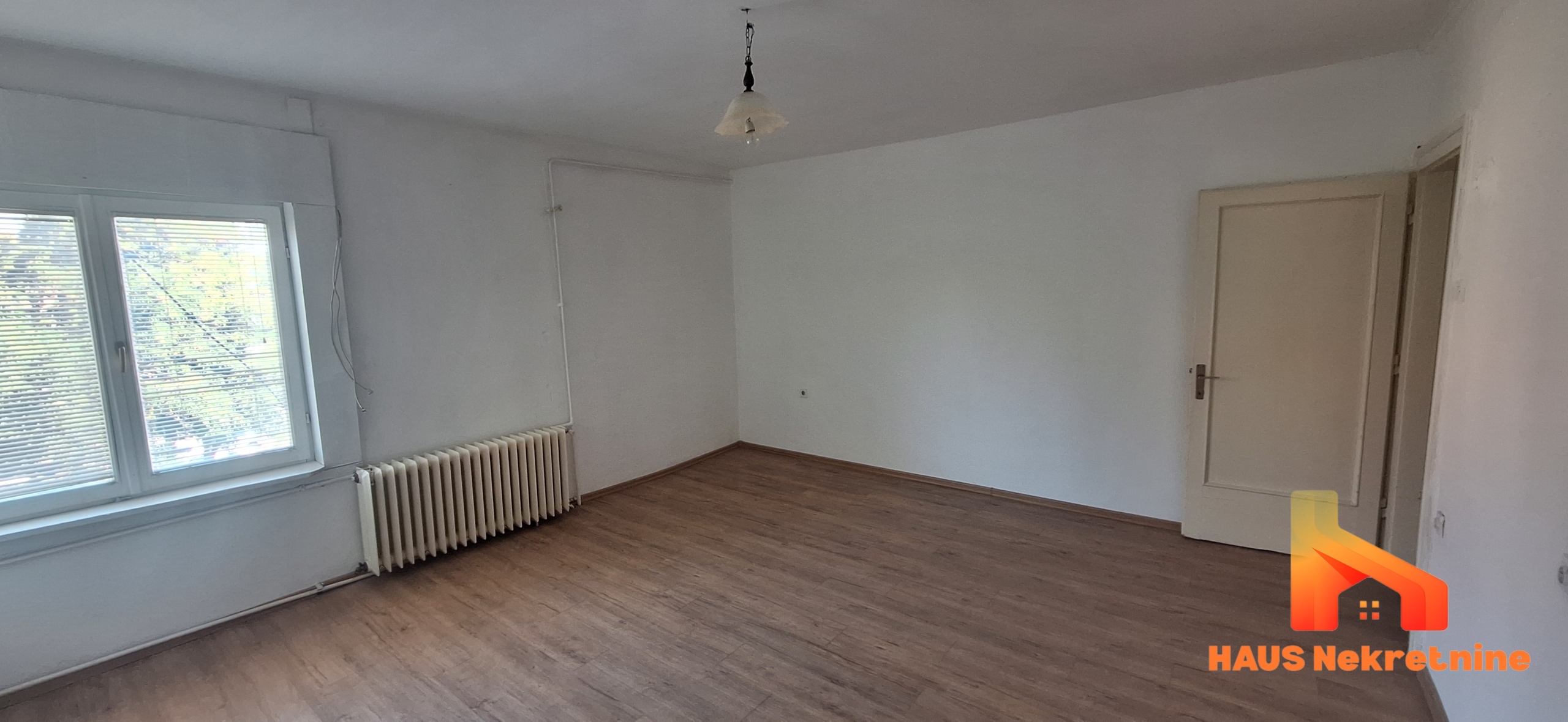 Trosoban stan sa parkingom i terasom – 68 m2 – Nikole Tesle