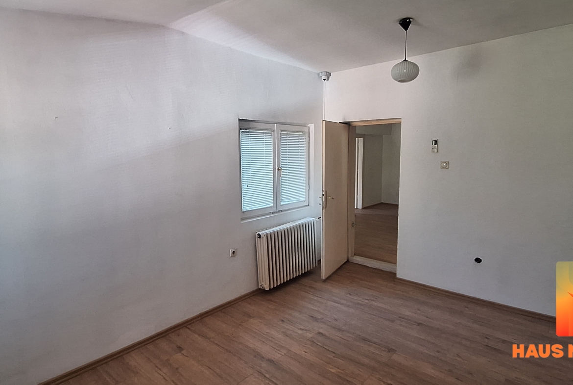 Trosoban stan sa parkingom i terasom – 68 m2 – Nikole Tesle