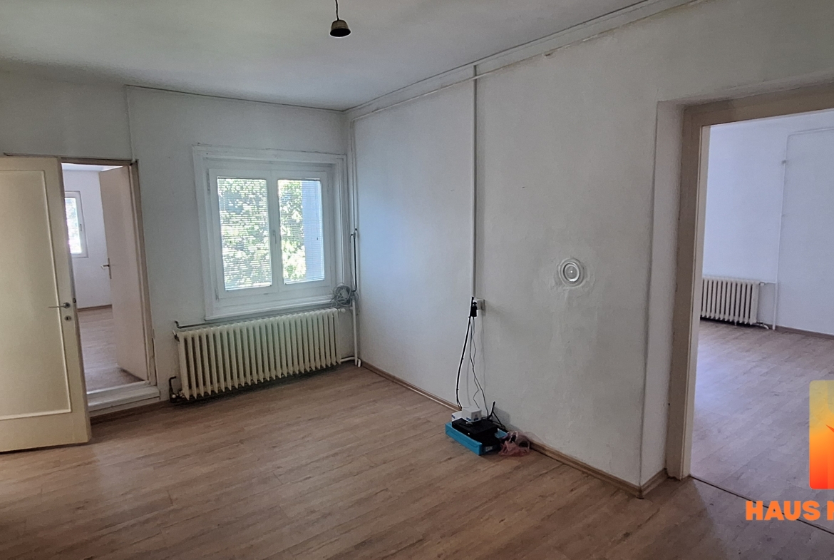 Trosoban stan sa parkingom i terasom – 68 m2 – Nikole Tesle
