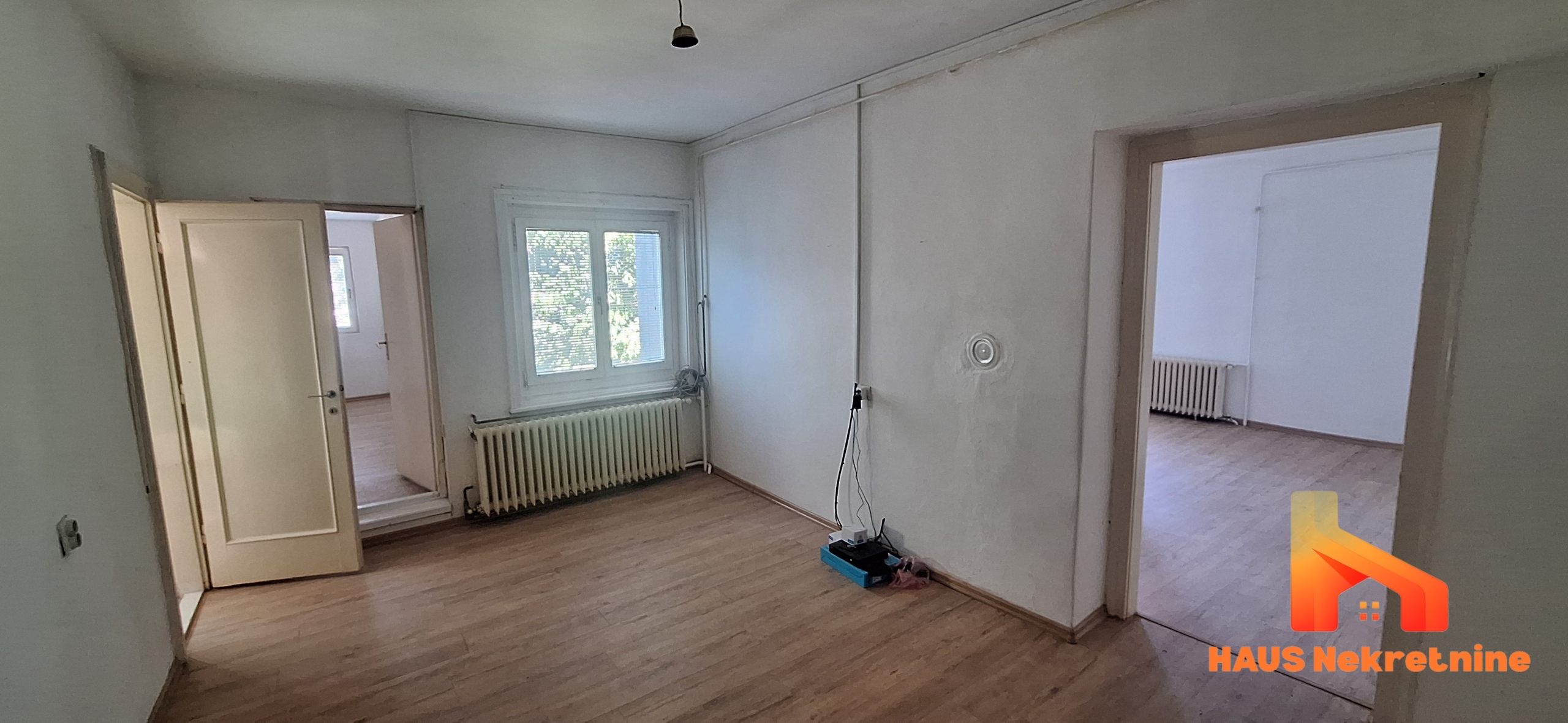 Trosoban stan sa parkingom i terasom – 68 m2 – Nikole Tesle