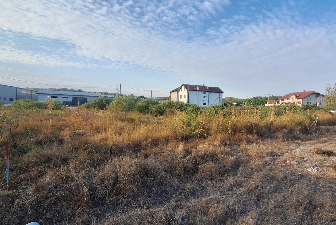 Industrijsko zemljište za halu do 600 m2 – 2.367 m2 – Ramići