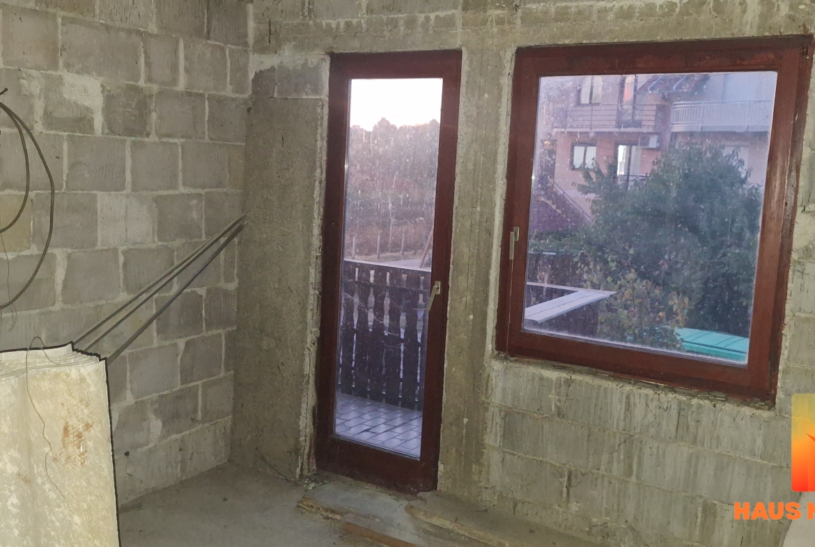 Kuća P+M sa mogućnošću dogradnje – 140 m2 – Rosulje – Dragana Bubića