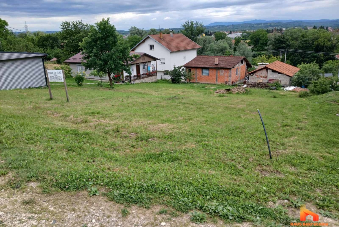 Građevinsko zemljište sa dozvolom i projektom – 850 m2 – PRIJEČANI