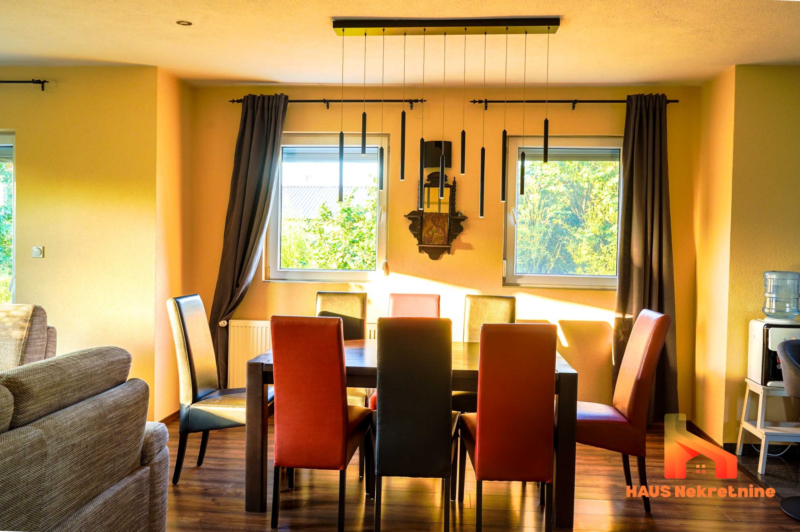 Porodična kuća sa uređenom okućnicom – 217 m2 – Laktaši