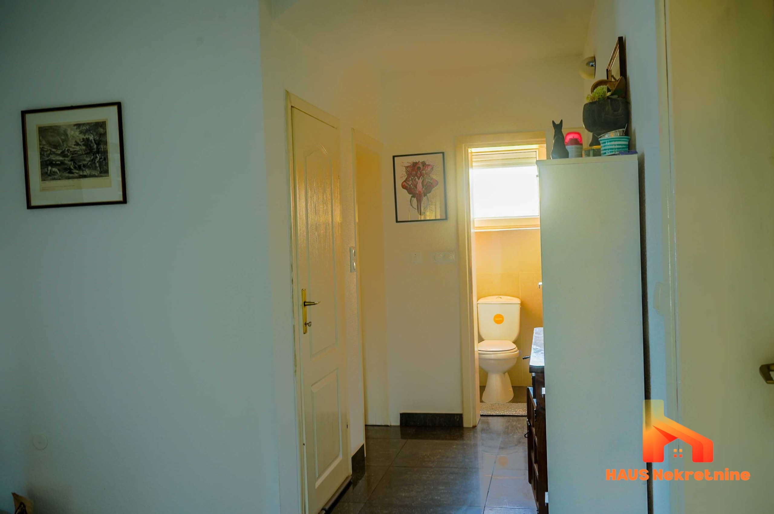 Porodična kuća sa uređenom okućnicom – 217 m2 – Laktaši