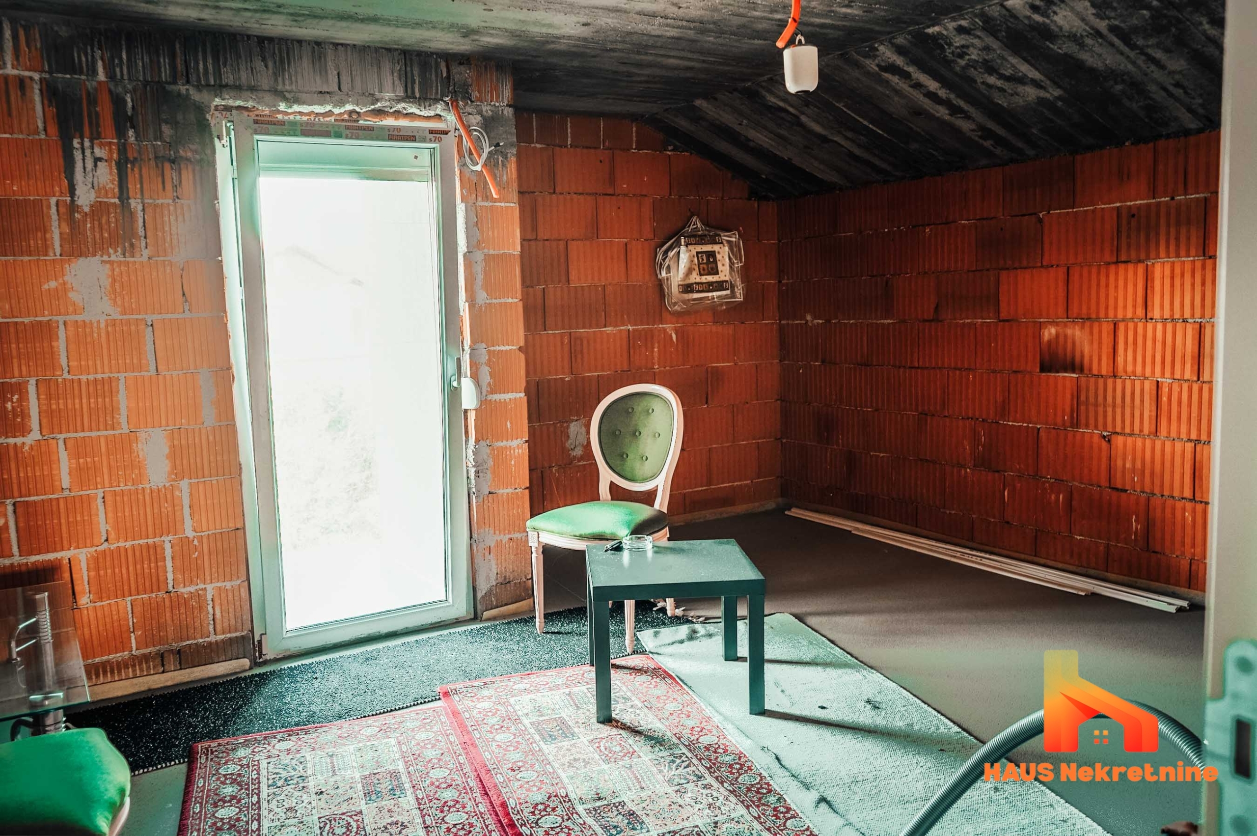 Porodična kuća sa uređenom okućnicom – 217 m2 – Laktaši