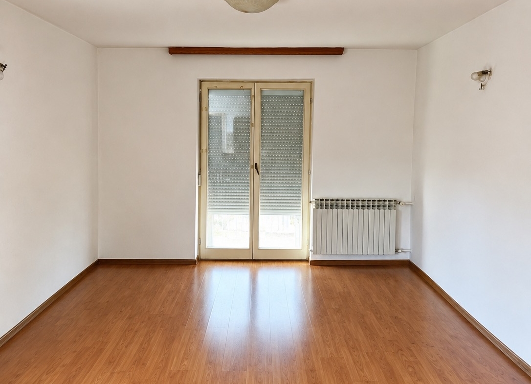 Porodična kuća sa dvorištem 1.250 m2 – 248 m2 – Maglajani
